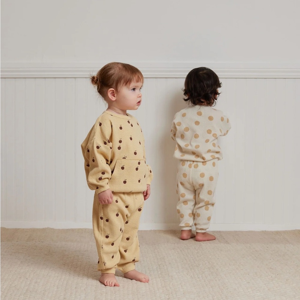 Quincy Mae Waffle Top + Pant Set in Apple